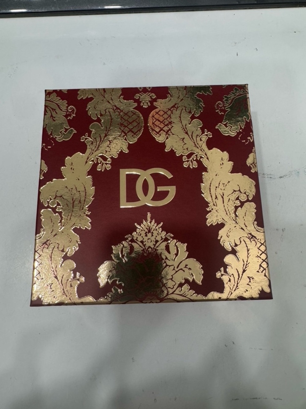 Dolce & Gabbana Light Blue Gift Set with Red & Gold Box - Picture 6 of 7